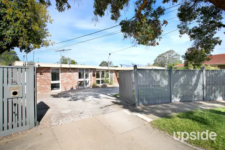 Second view of Homely house listing, 5 Nukara Court, Frankston VIC 3199