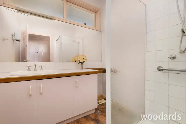 Sixth view of Homely house listing, 18 Royal Avenue, Glen Huntly VIC 3163