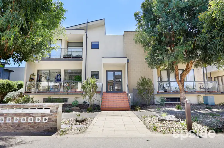 7/29 Diamond Boulevard, Greensborough VIC 3088