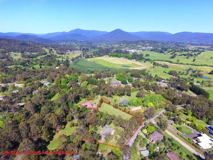 Fifth view of Homely house listing, 10 Mount Vue Road, Healesville VIC 3777