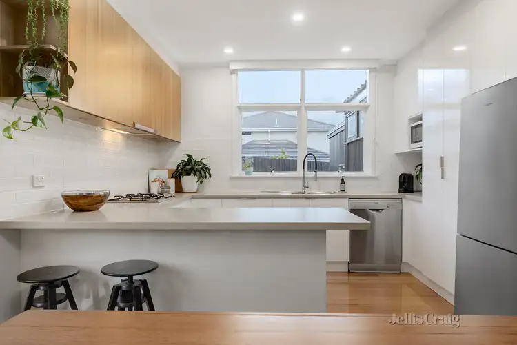 Second view of Homely house listing, 4 Carmel Court, Bentleigh East VIC 3165