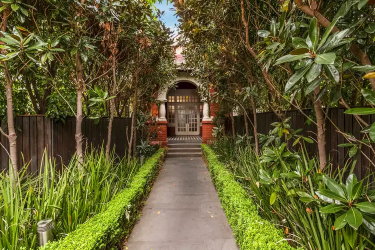 20/17 Robe Street, St Kilda VIC 3182