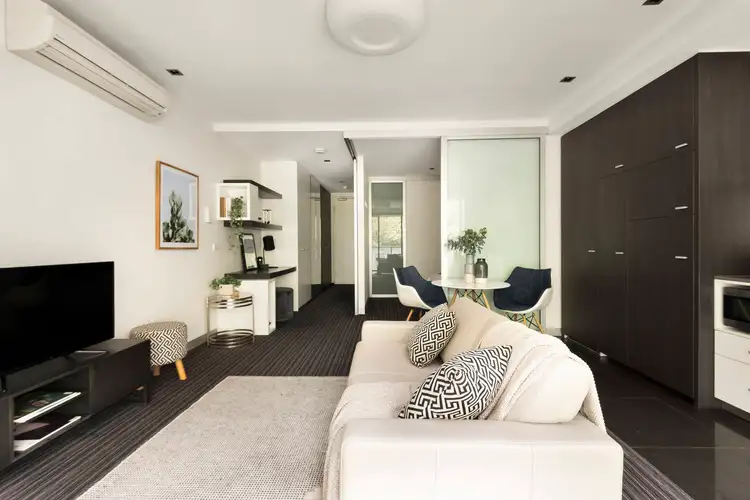 Fourth view of Homely apartment listing, 20/17 Robe Street, St Kilda VIC 3182