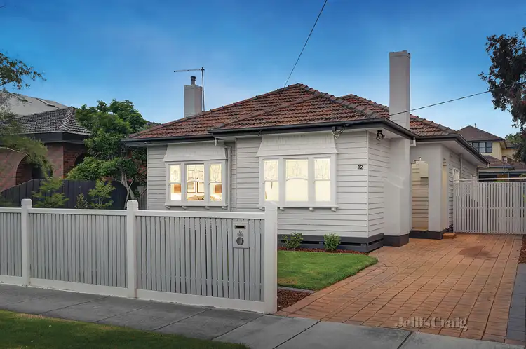 12 Brough Street, Mckinnon VIC 3204