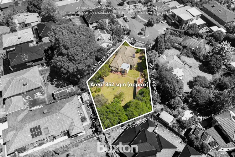Second view of Homely house listing, 7 Anson Court, Ashburton VIC 3147