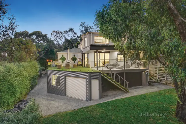 94 Zig Zag Road, Eltham VIC 3095