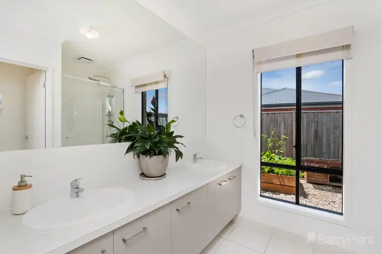 Sixth view of Homely house listing, 8 Mount Eliza Avenue, Wallan VIC 3756