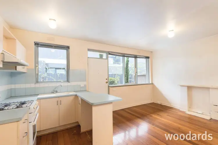 Fifth view of Homely apartment listing, 3/10 Daley Street, Elwood VIC 3184