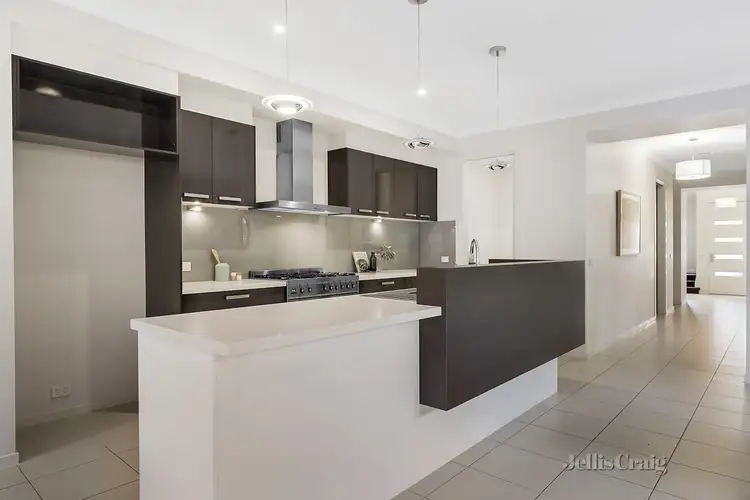 Third view of Homely townhouse listing, 6B Chester Street, Bentleigh East VIC 3165