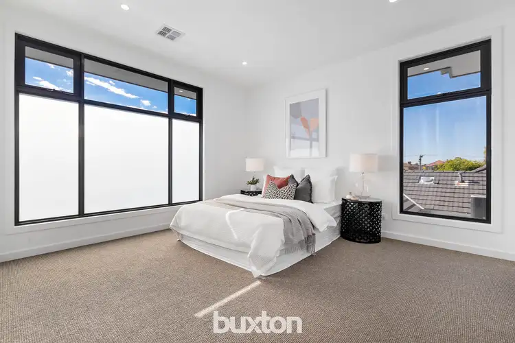 Sixth view of Homely townhouse listing, 2/5 McLaren Street, Mount Waverley VIC 3149