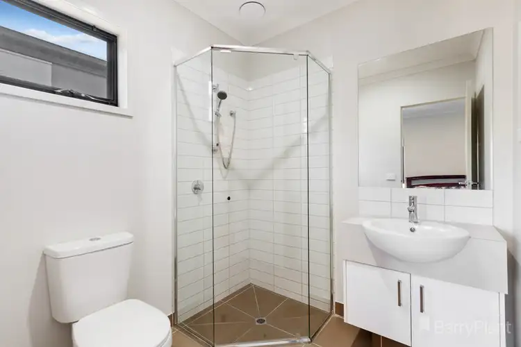 Fifth view of Homely house listing, 451 Mandalay Circuit, Beveridge VIC 3753