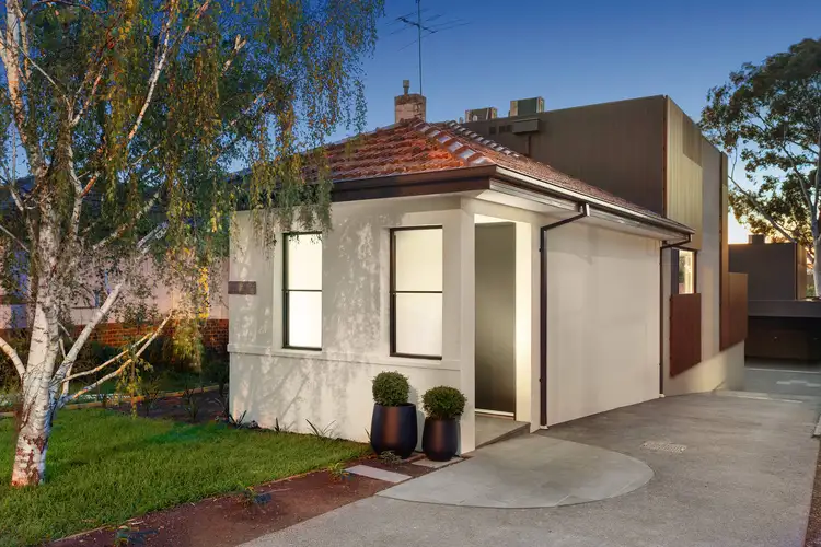 Second view of Homely house listing, 1/427 Tooronga Road, Hawthorn East VIC 3123