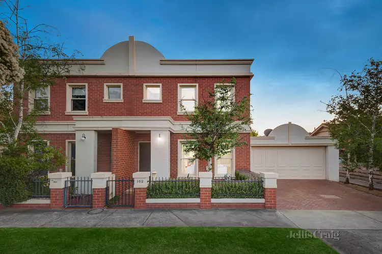 162 Oakleigh Road, Carnegie VIC 3163