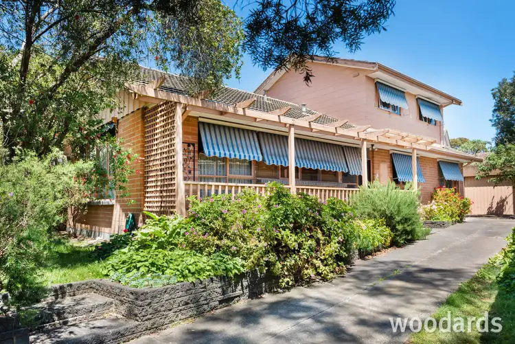 22 Edinburgh Road, Blackburn South VIC 3130