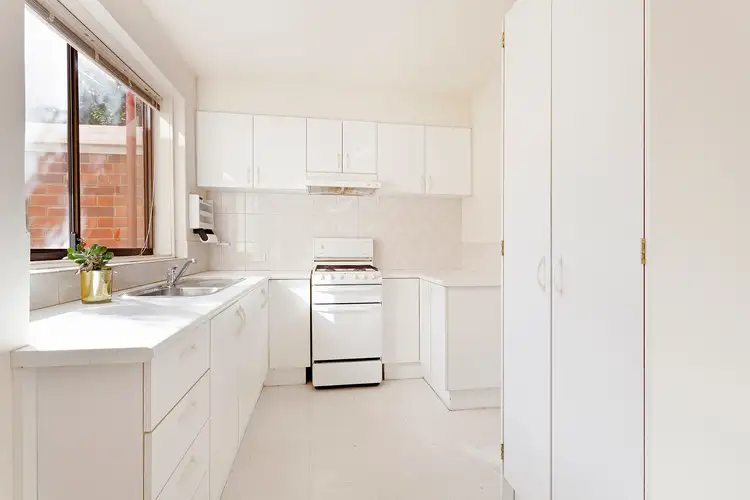 Fourth view of Homely apartment listing, 5/11 Brentwood Street, Bentleigh VIC 3204