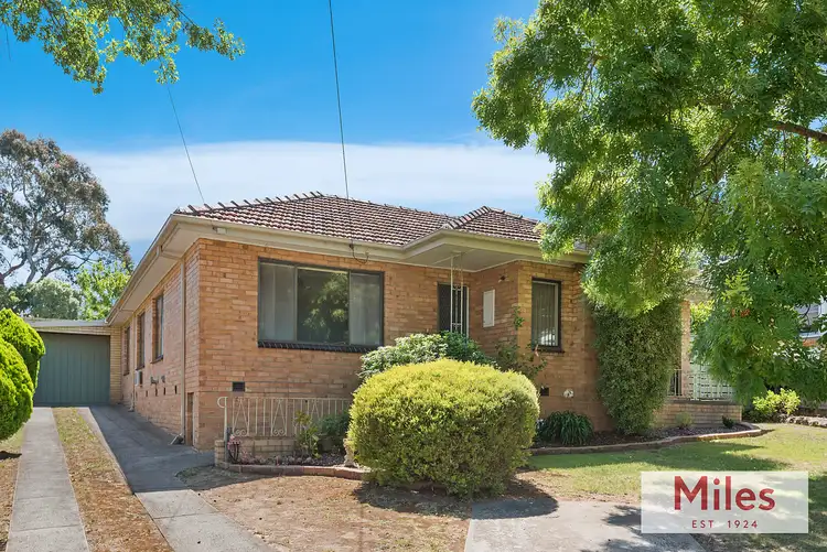 167 Mountain View Parade, Rosanna VIC 3084