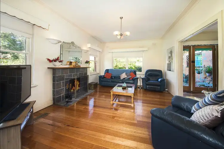 Second view of Homely house listing, 19A Murrumbeena Crescent, Murrumbeena VIC 3163