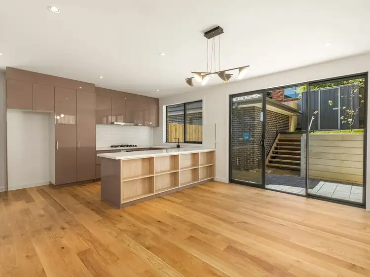 Main view of Homely house listing, 4/5 Sargent Street, Doncaster VIC 3108