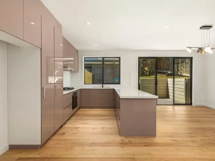 Second view of Homely house listing, 4/5 Sargent Street, Doncaster VIC 3108
