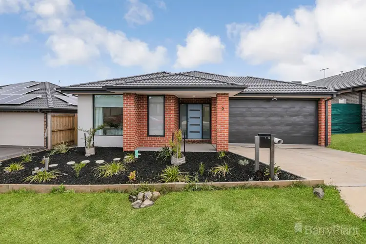 5 Periwinkle Crescent, Wallan VIC 3756