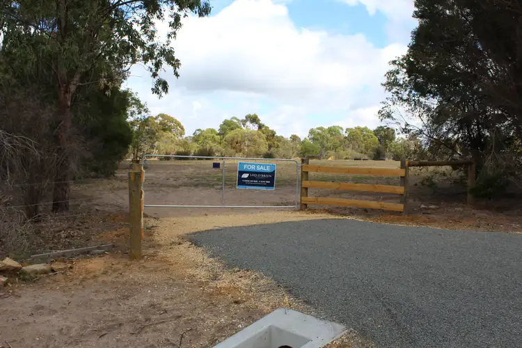 43 Gerrand  Drive, Longford VIC 3851