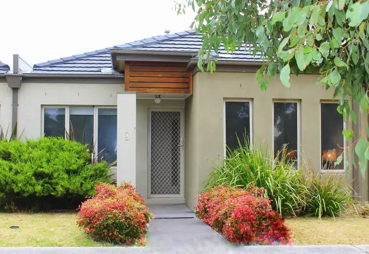 2 Elderberry Alley, Cranbourne North VIC 3977