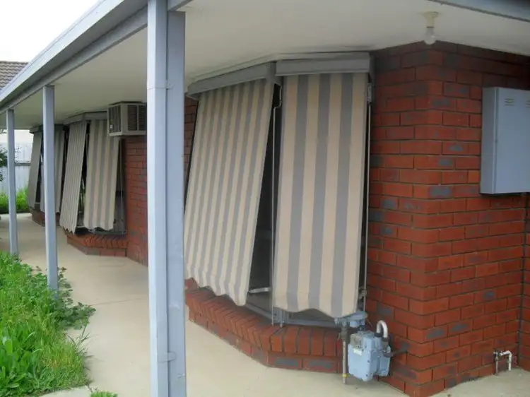 13 Dunkirk Avenue
