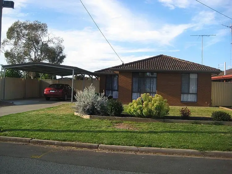 13 Leffers Street