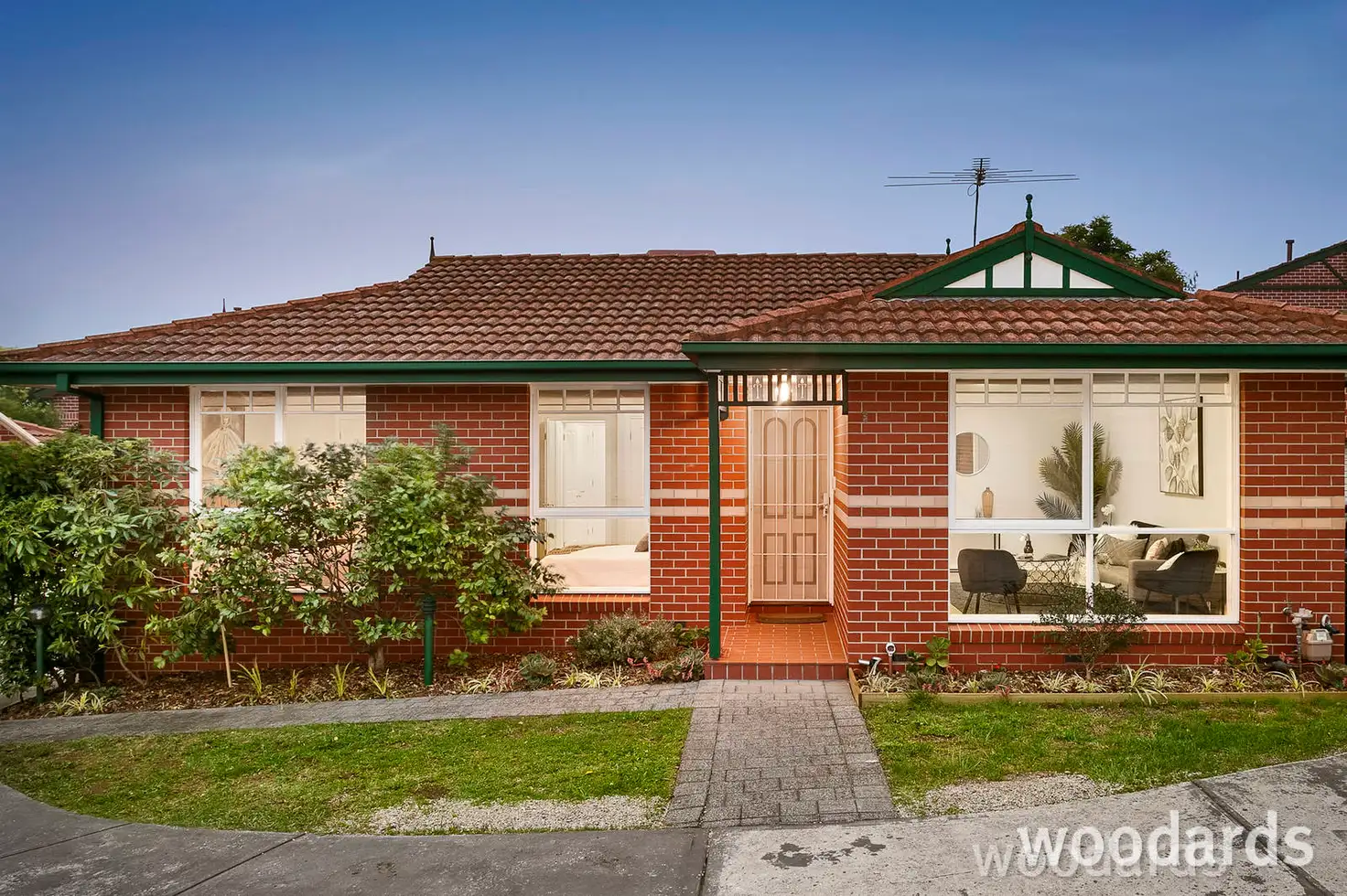 Main view of Homely unit listing, 4/2-4 Bellevue Avenue, Doncaster East VIC 3109