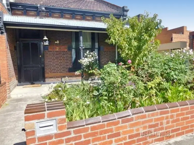 2 Donald Street