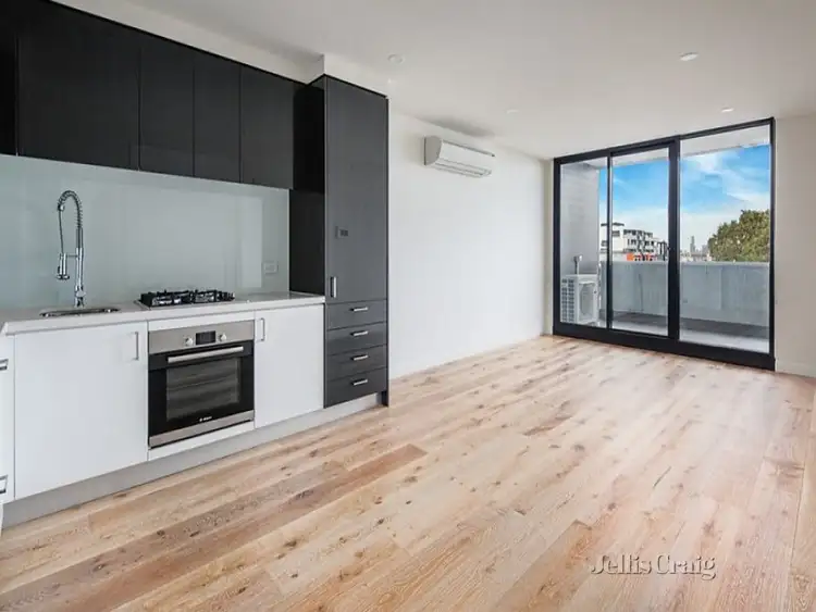33-35 Breese  Street