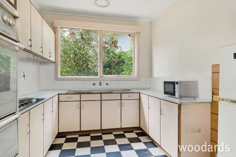 Third view of Homely house listing, 7 Leeds Road, Mount Waverley VIC 3149