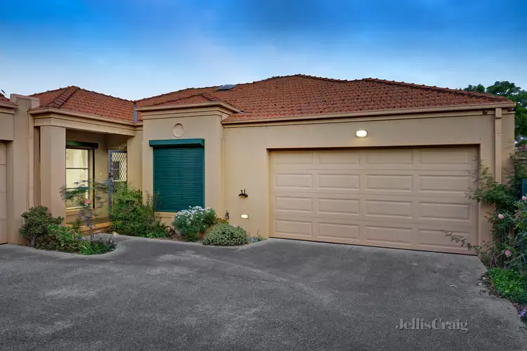 2/42 Chesterville Road, Cheltenham VIC 3192