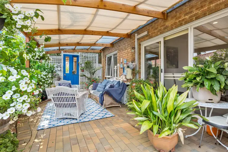 2/91 Canadian Bay Road, Mount Eliza VIC 3930