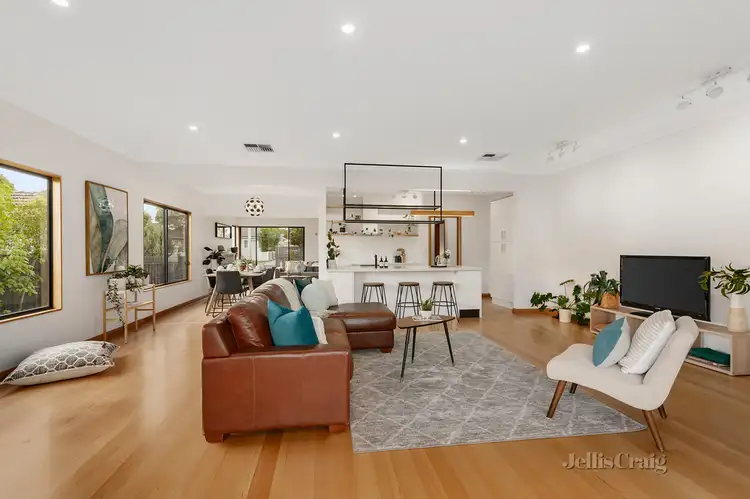 13 Brazeel Street, Blackburn South VIC 3130