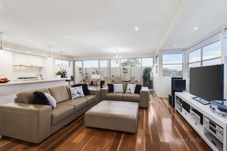 Fourth view of Homely unit listing, 2/22 Livingstone Road, Eltham VIC 3095