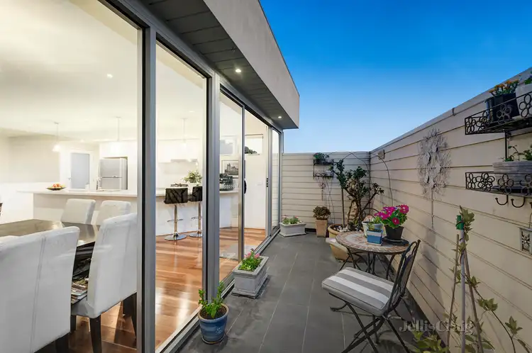 Sixth view of Homely unit listing, 2/22 Livingstone Road, Eltham VIC 3095