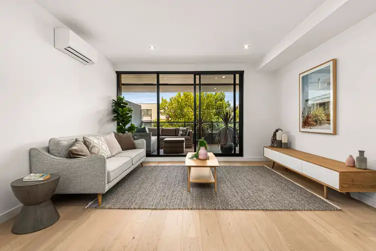 201/29-31 Ormond Road, Elwood VIC 3184