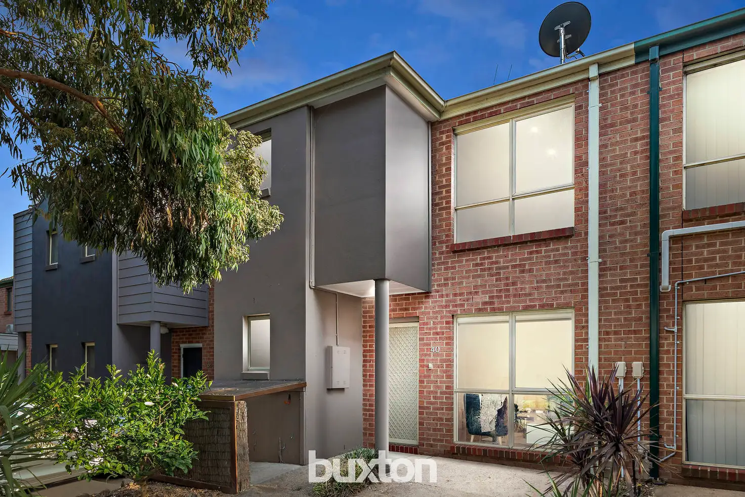Main view of Homely townhouse listing, 40 Kierens Way, Chadstone VIC 3148