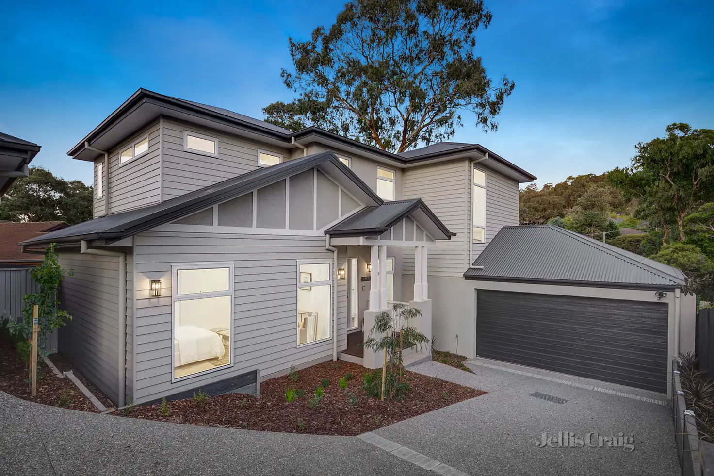 Main view of Homely townhouse listing, 2/15 Brownes Crescent, Eltham VIC 3095