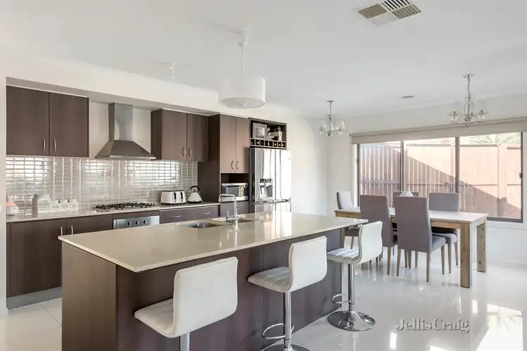 Third view of Homely house listing, 8 Brando Court, Endeavour Hills VIC 3802