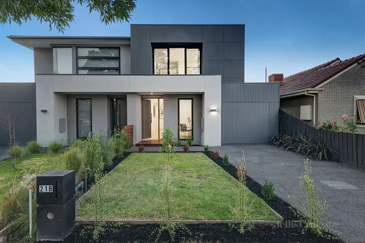 21B Wards Grove, Bentleigh East VIC 3165