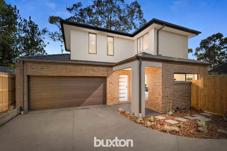 2/2 Sinclair Street, Oakleigh South VIC 3167
