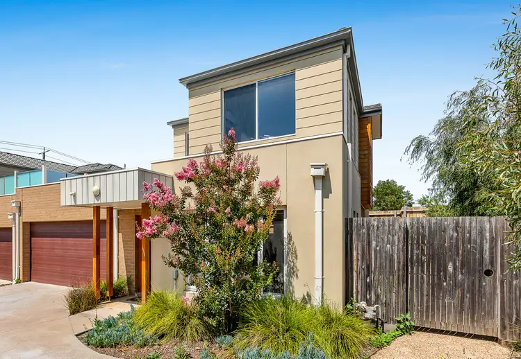 2/87 Schotters  Road, Mernda VIC 3754