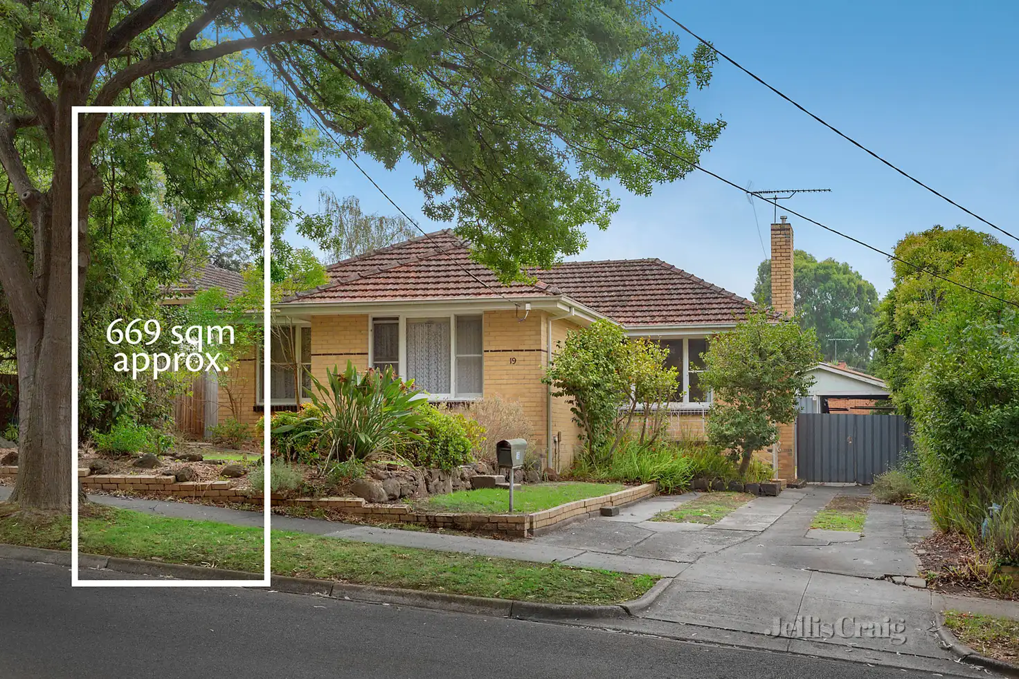 Main view of Homely house listing, 19 Garden Avenue, Mitcham VIC 3132
