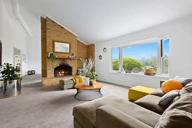 Third view of Homely house listing, 2 Marie Court, Mount Eliza VIC 3930