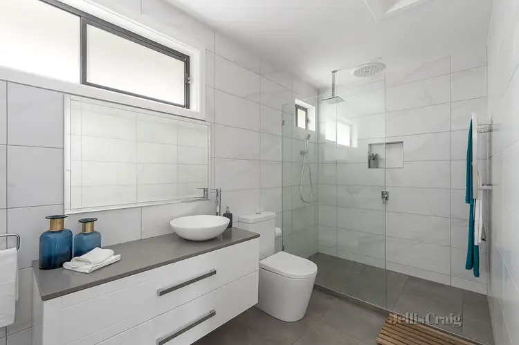 Fifth view of Homely unit listing, 1/8 Blenheim Street, Bentleigh East VIC 3165
