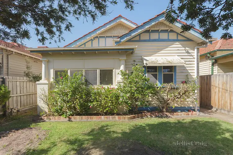 12 Exhibition Street, Mckinnon VIC 3204