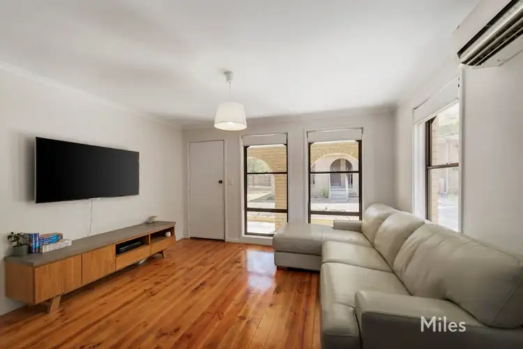 Second view of Homely unit listing, 4/82 Dunvegan Crescent, Macleod VIC 3085