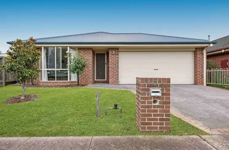 5 Willowbank  Pocket, Pakenham VIC 3810